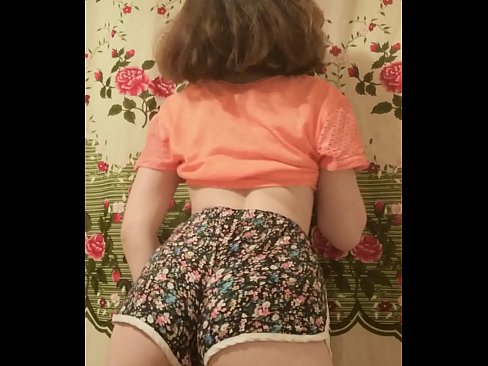 ❤️ Seksega juna bebo demetas sian pantalonon ĉe fotilo ❤️❌ Kvalita porno ĉe ni ❌