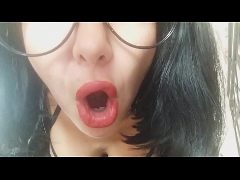 ❤️ Kara, via duonpatrino ne lasos vin iri al lernejo hodiaŭ... Mi bezonas vin tro multe... ❤️❌ Kvalita porno ĉe ni ❌